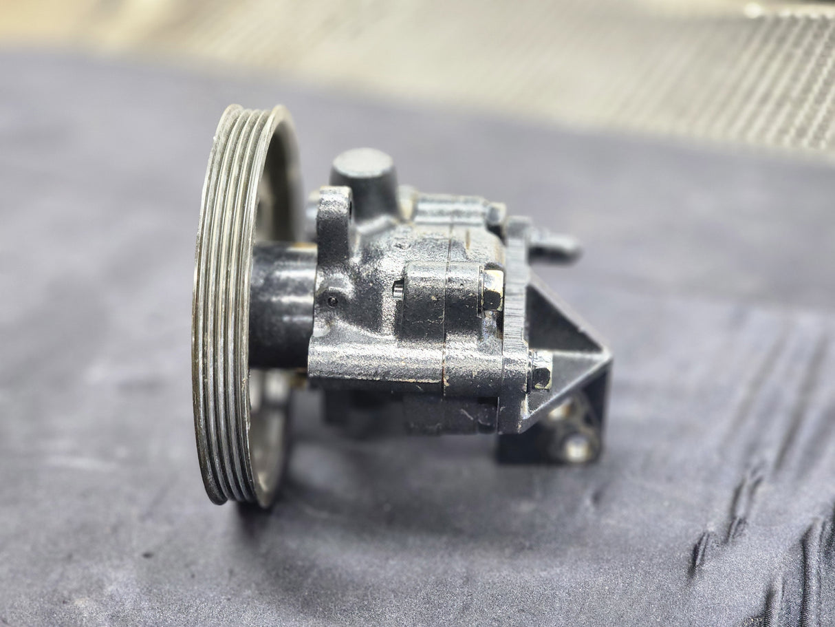 Nissan Power Steering Pump For Sale, Part # 49110-60U00,