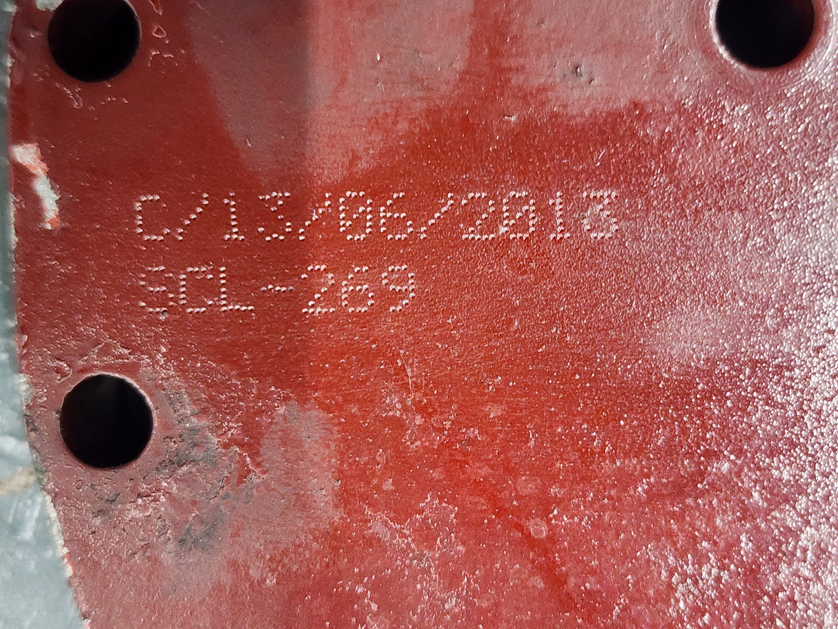Cummins ISB 6.7 Diesel Engine Oil Filter Base Cooling Cover 5285021 For Sale
