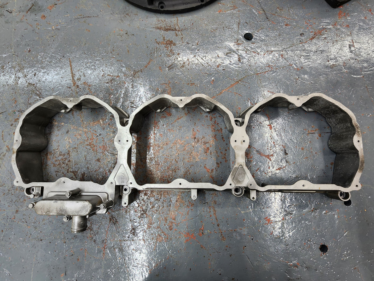 OEM Caterpillar 3126 Engine Valve Cover Spacer 9Y7216 & Breather 9Y4357