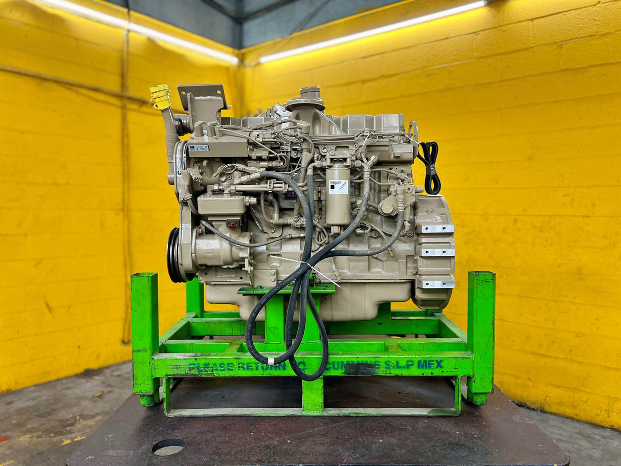 (NEW) 2003 Cummins ISC 8.3L Diesel Engine For Sale