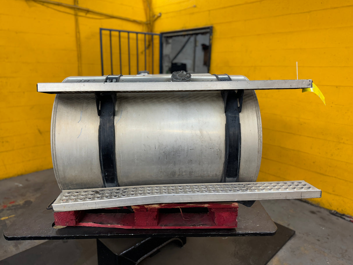 84 Gallon Sterling Fuel Tank Part # 3510760C98 For Sale
