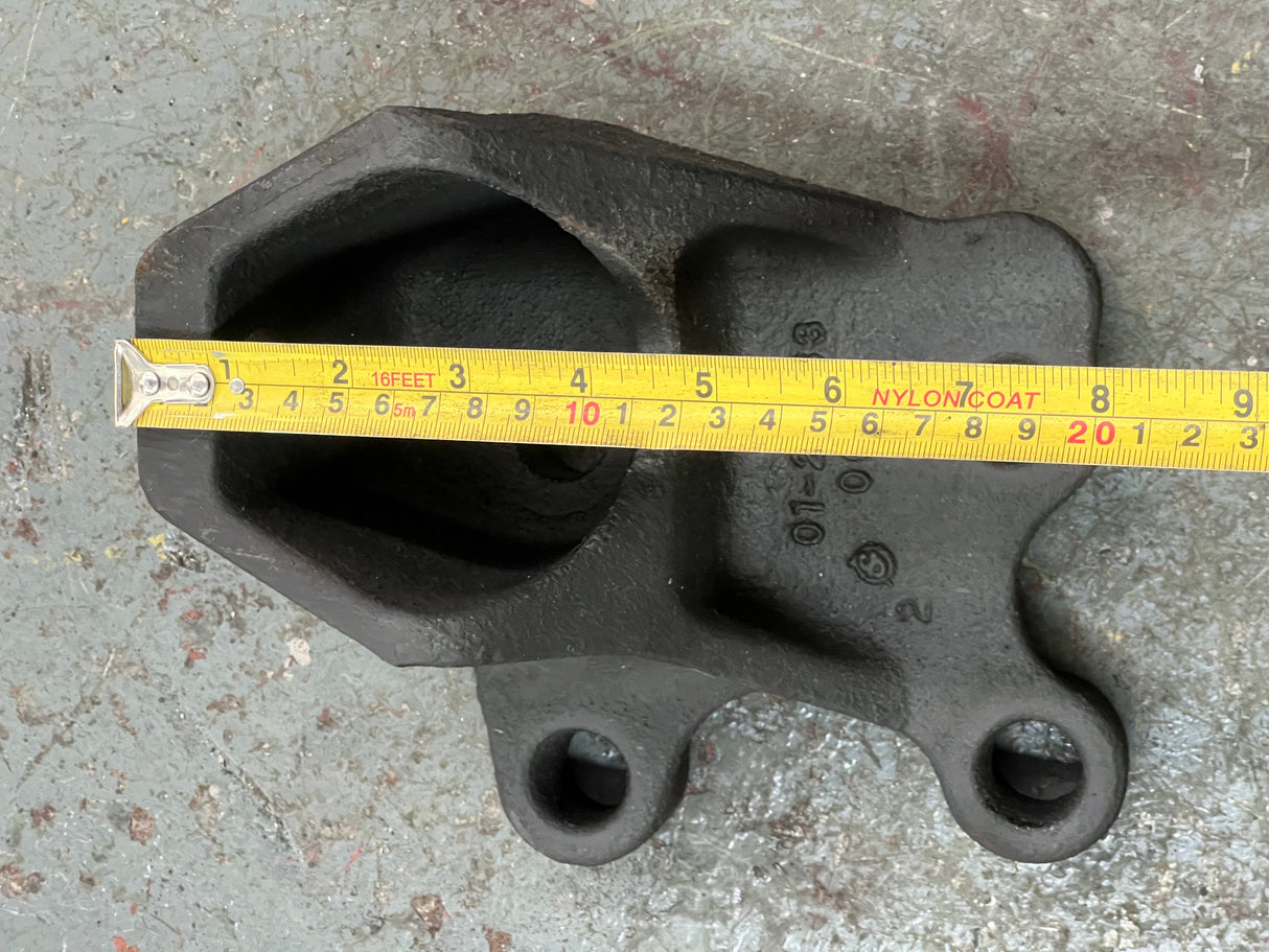 Freightliner OEM Rear Passenger’s Side Upper Engine Support / Flywheel Housing 01-22933-001 For Sale