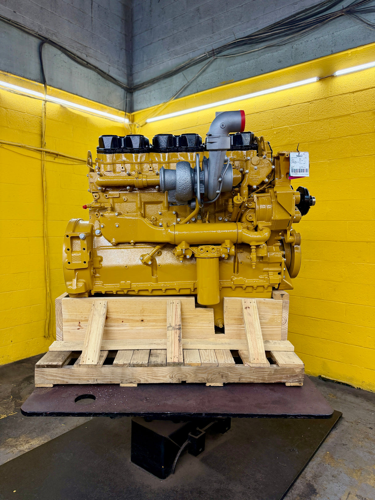 1999 Caterpillar 3406E Diesel Engine with Jake Brake For Sale