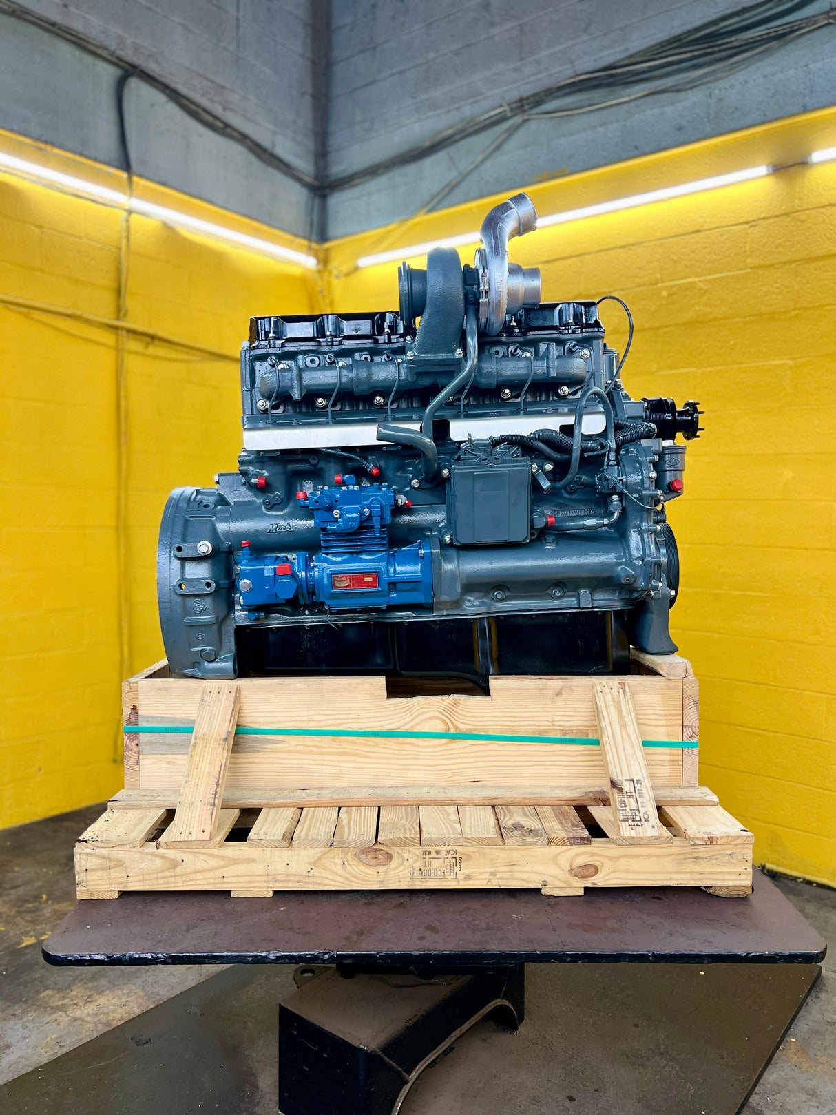 1999 Mack E7 Diesel Engine For Sale, PASSENGER
