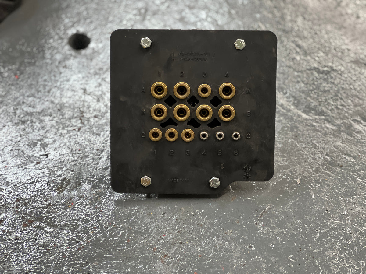 Sterling A1218075001 Air Valve Manifold For Sale