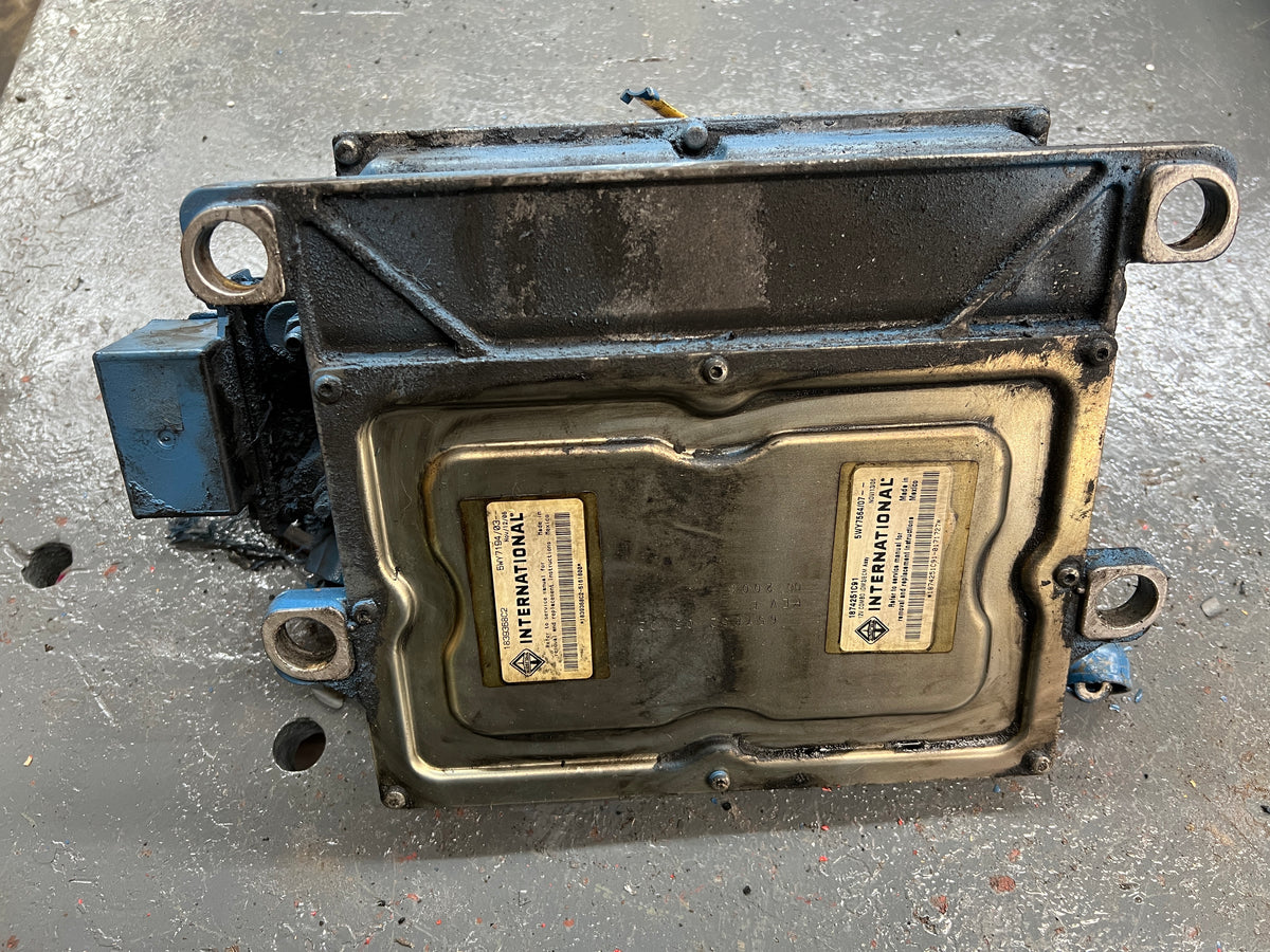 2006 International DT466E Engine Control Module (ECM) Part # 1874251C91, 1839368C2 For Sale