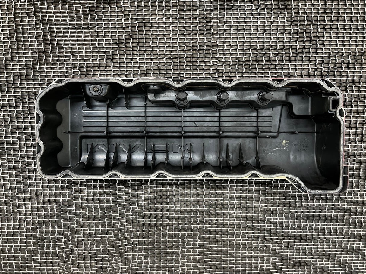 Mack MP7 10.8L Diesel engine Valve Cover Part # 20539156