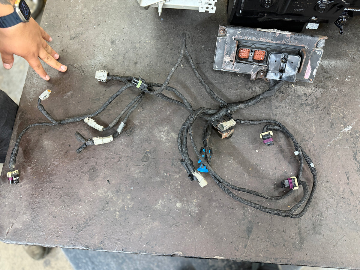 Eaton Fuller FAOM-15810S-EC3 Transmission For Sale