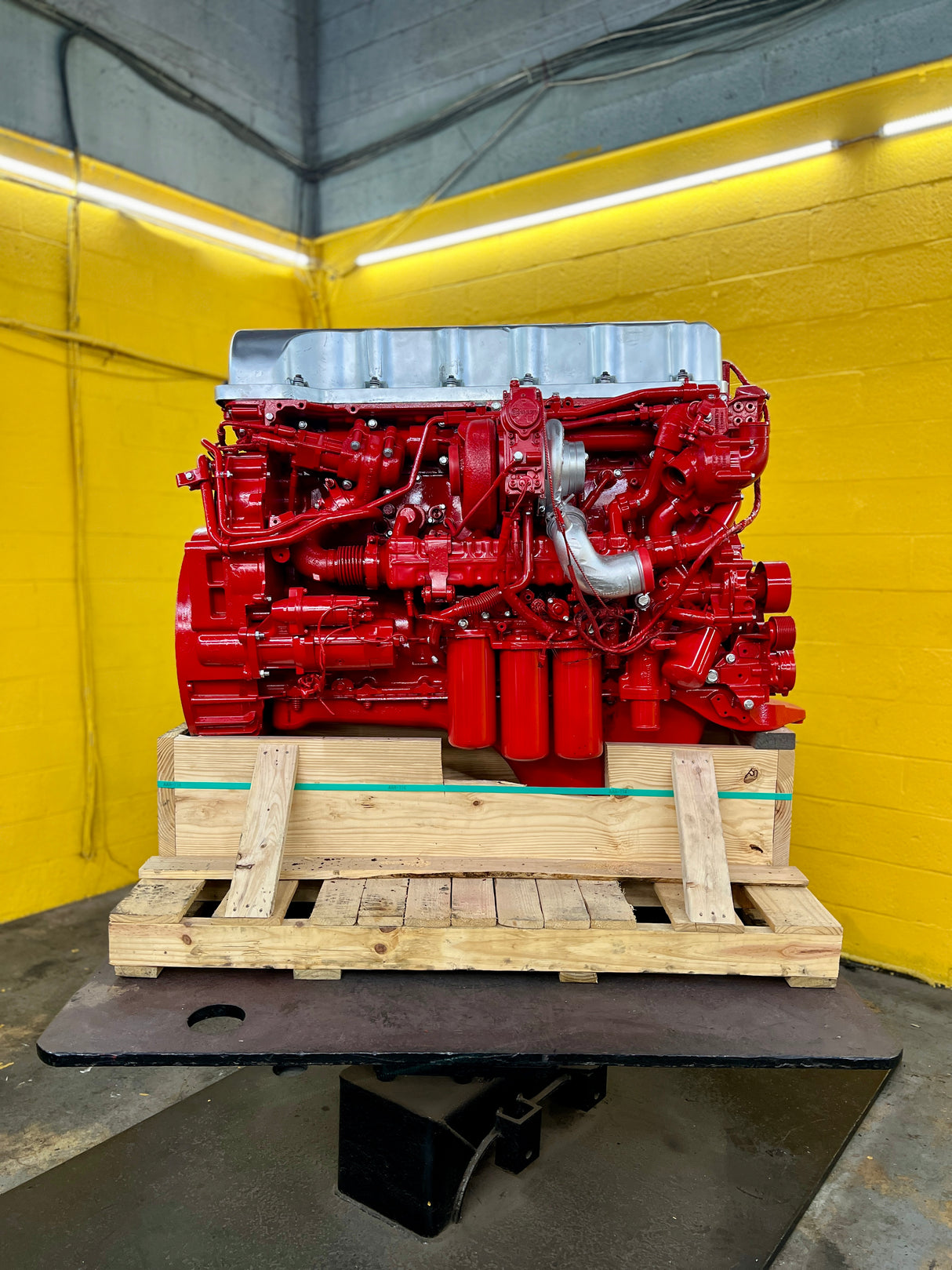 2008 Mack MP7-325 Diesel Engine For Sale