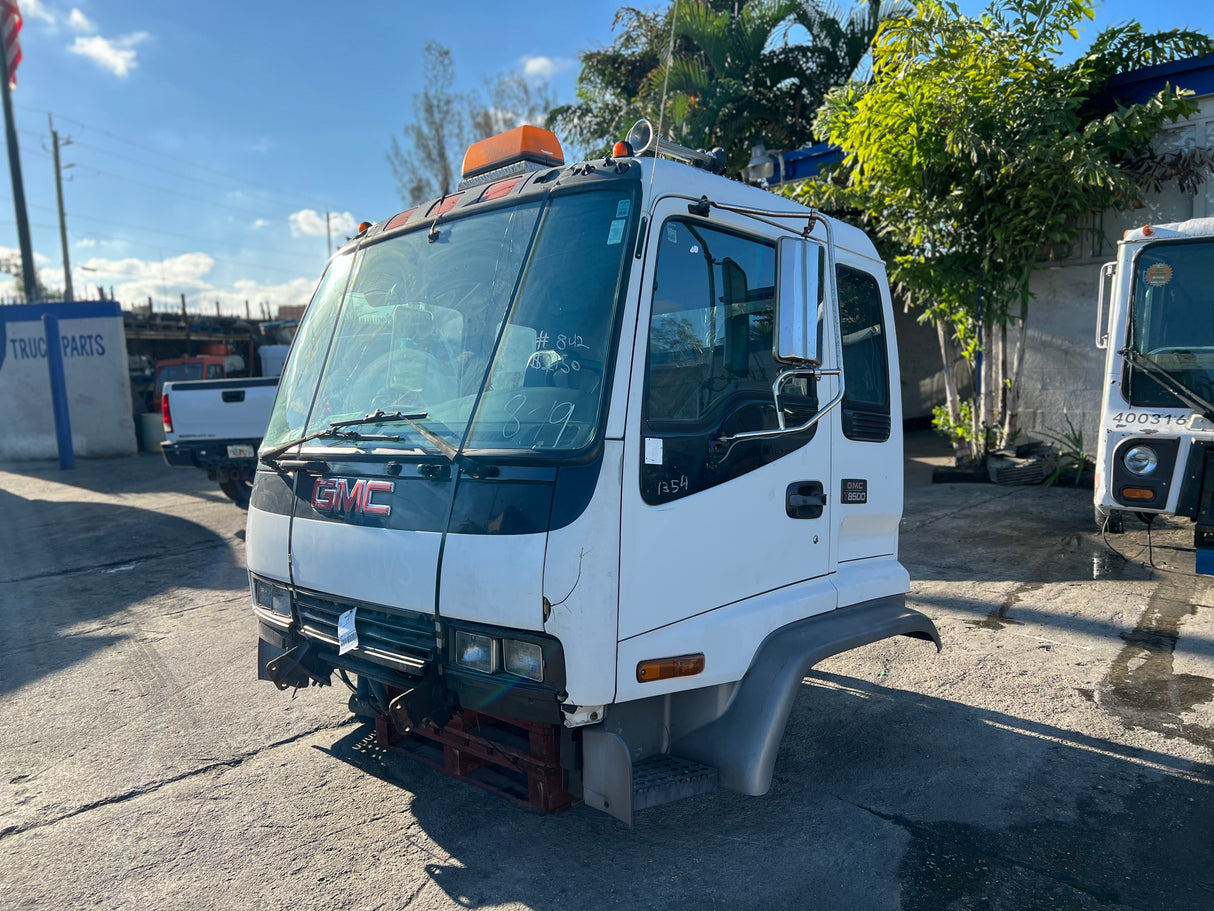 2002 GMC T7500 Tilt Cab Shell