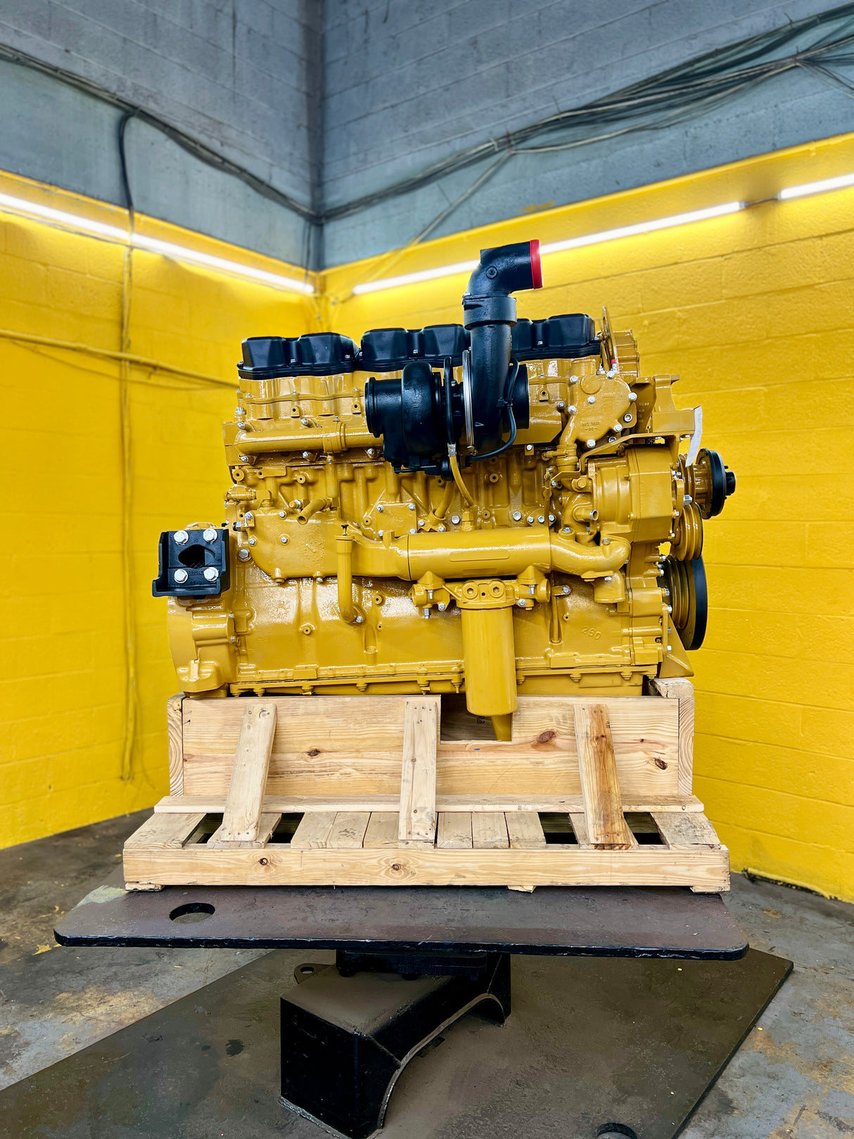 2000 Caterpillar C15 6NZ Diesel Engine For Sale with Jake Brakes