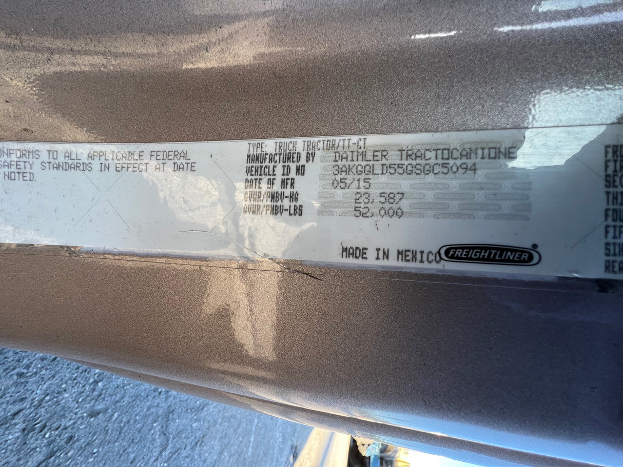 2016 Freightliner Cascadia 125 High Roof Sleeper CAB Shell