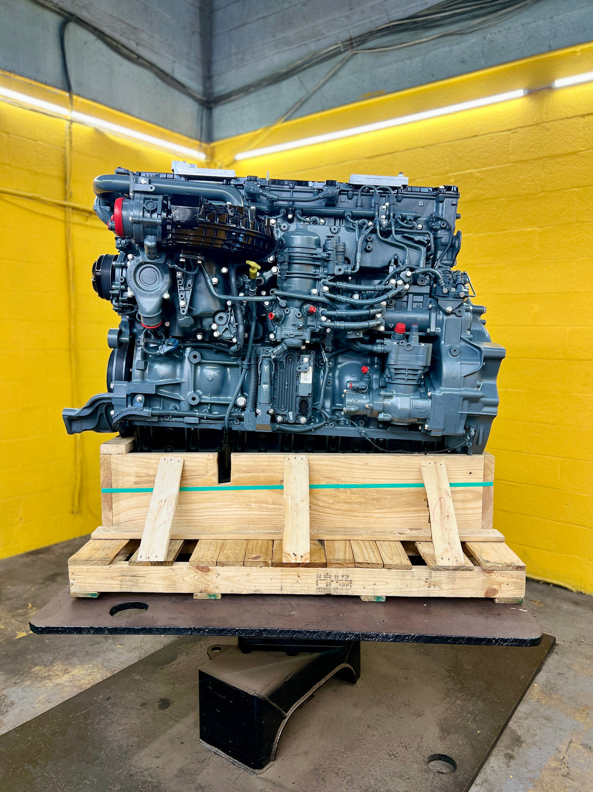 2013 Detroit DD15 Diesel Engine, 472906S