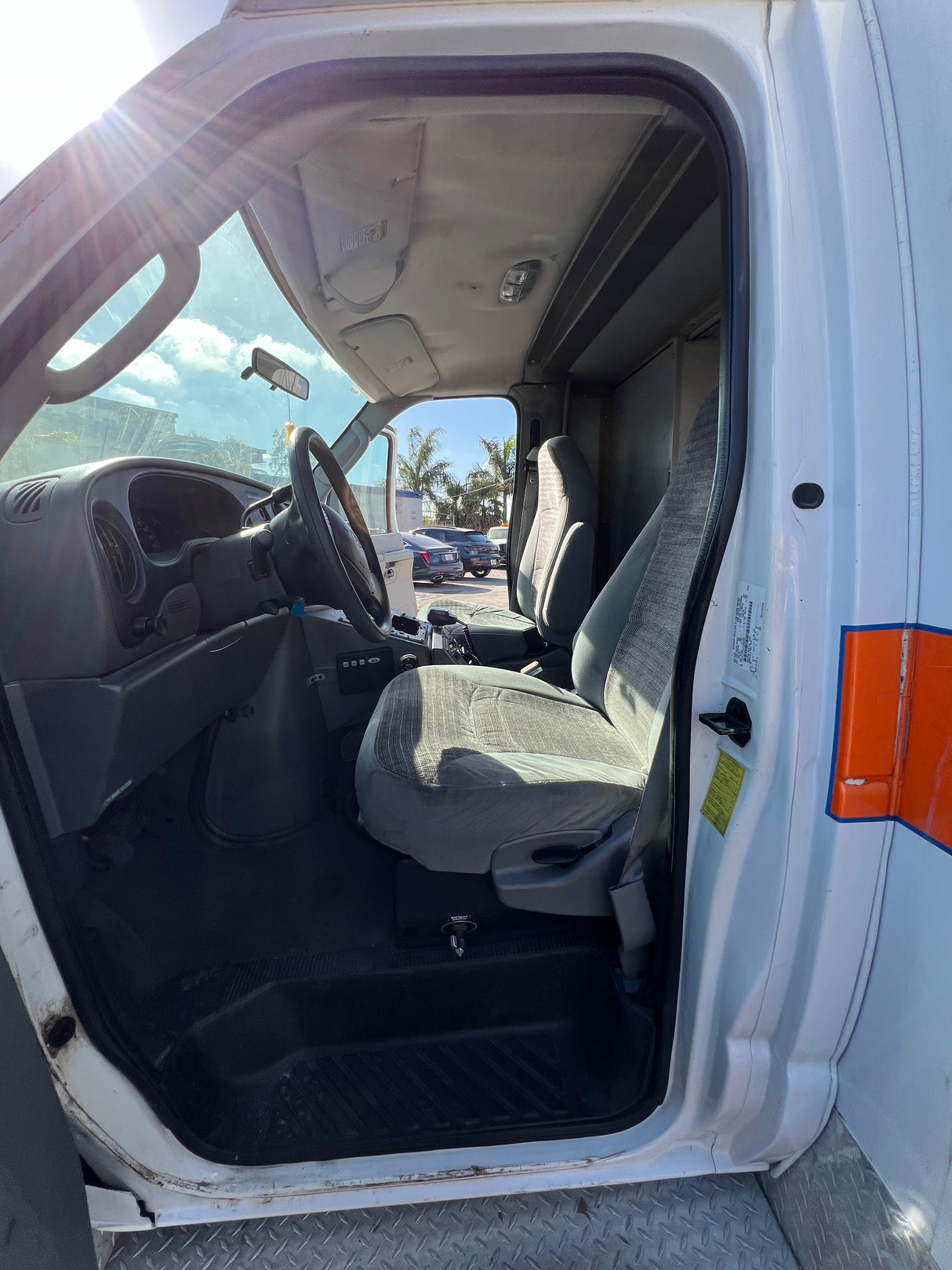 2003 FORD E450 SUPER DUTY Full-Size Van Ambulance/Truck