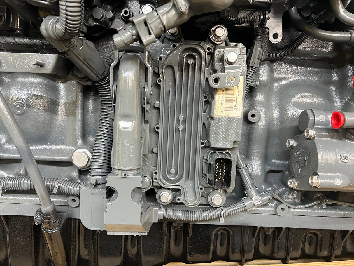 2014 Detroit DD13 Diesel Engine For Sale, 471927S