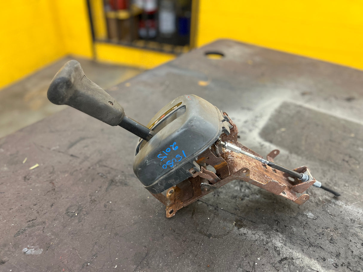 2015 Isuzu Automatic Transmission Gear Shifter For Sale