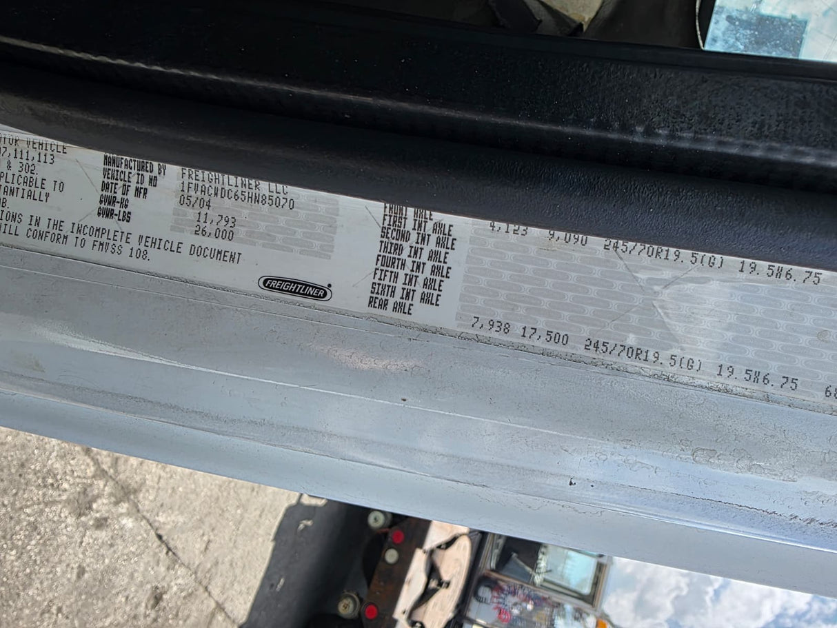 2005 Freightliner M2 106 Medium Duty CAB For Sale