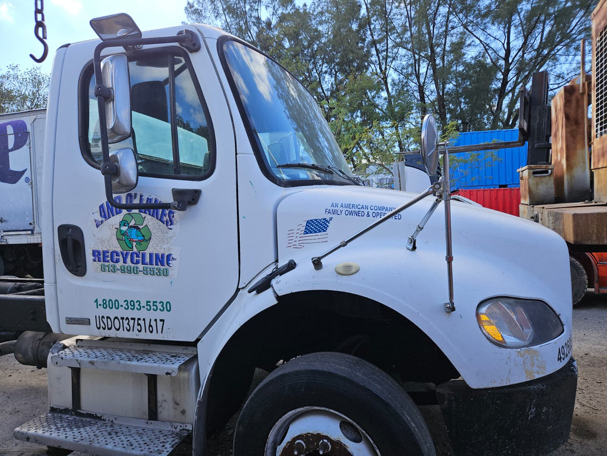 2005 Freightliner M2 106 Medium Duty CAB For Sale