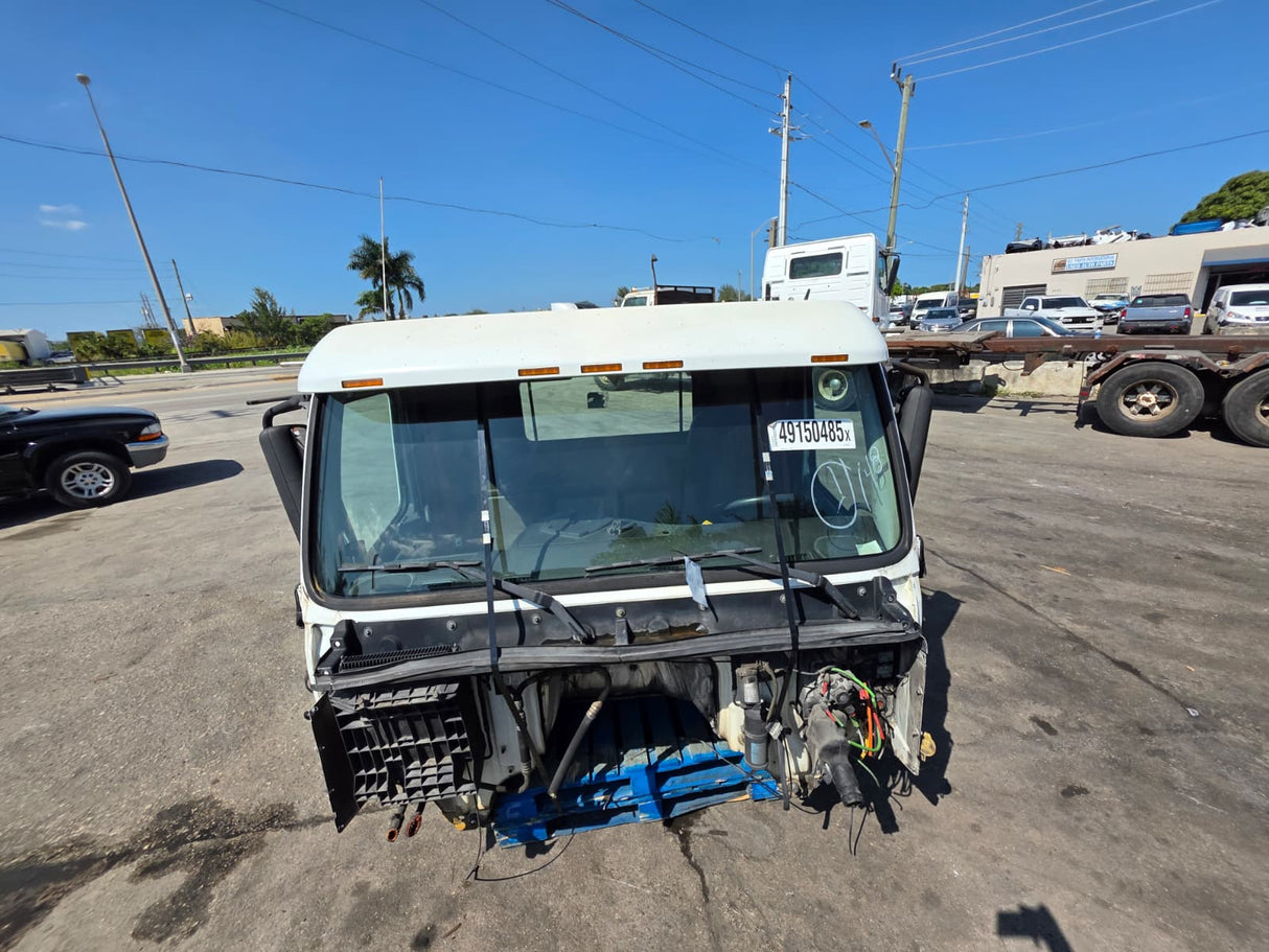 2007 VOLVO VNL CONVENTIONAL NEW GENERATION CAB SHELL FOR SALE