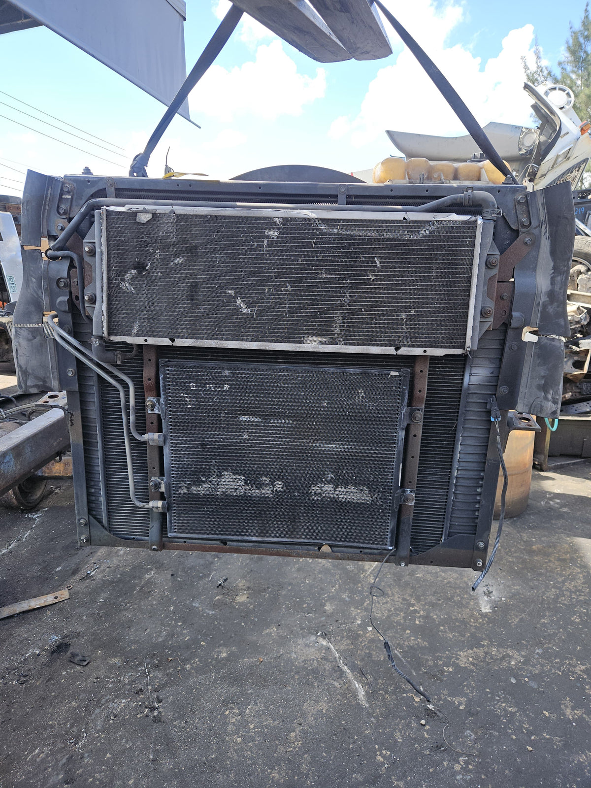2013 International DuraStar 4300 Cooling Assembly For Sale, Radiator