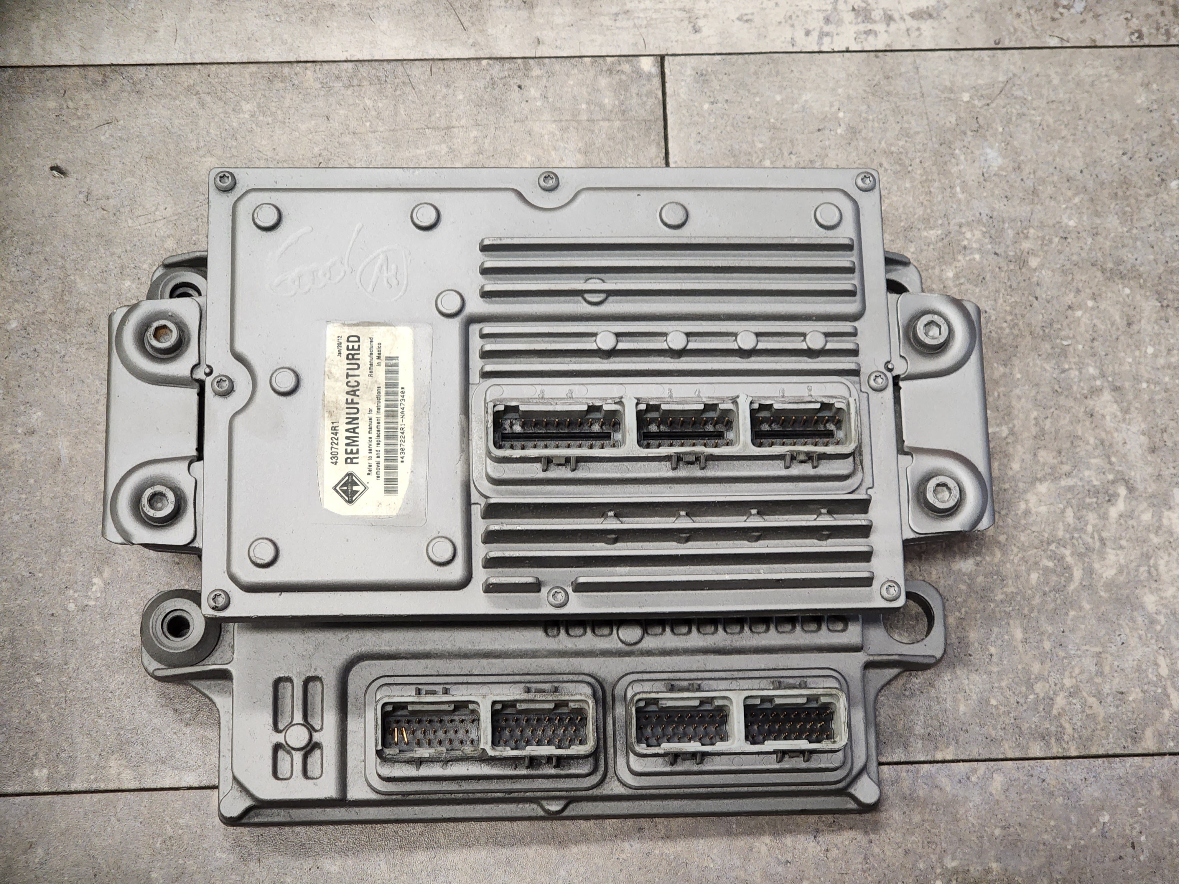 自動車 Eitan International DT466E ECM Part # 1839368C1, Other Part # 4307224R1