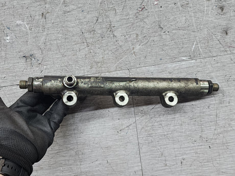 Bosch 927 Cummins Diesel 5.9L Fuel Common Rail Pipe For Sale