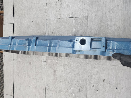 International DT466E EGR Diesel Engine Valve Cover For Sale