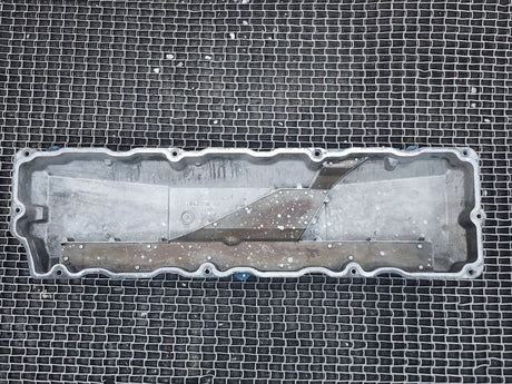 International DT466E EGR Diesel Engine Valve Cover For Sale