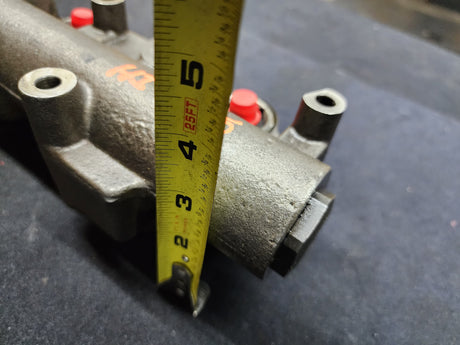 International DT466E EGR Diesel Engine Fuel and Oil Manifold Rail Part# 1841968C4 For Sale