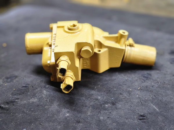 Caterpillar C7/3126 Engine Thermostat Housing 133-3730 CAT -01- For Sale