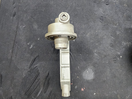 Cummins ISC C8.3 Diesel Engine Oil Filter Base 3922882 For Sale
