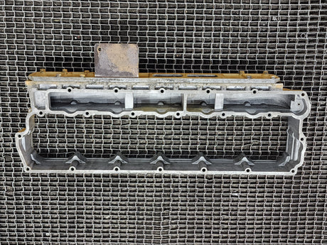 OEM Caterpillar 3116 Engine Valve Cover Base with Intake Manifold For Sale