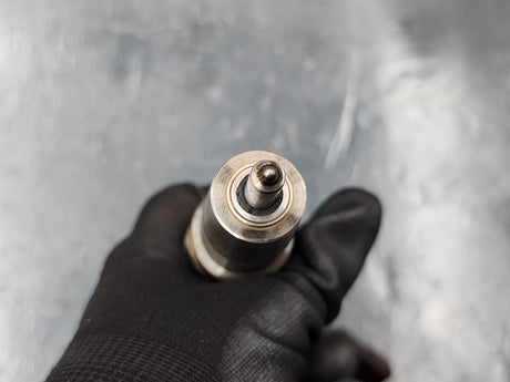 International DT466 Fuel Injector 1842576C93 For Sale