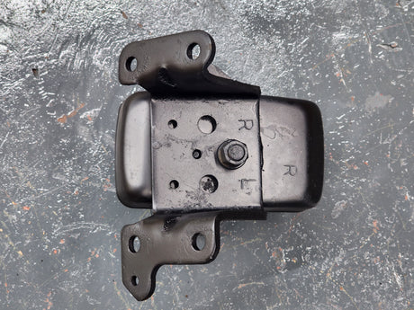 Isuzu NPR Diesel Engine Mount 8-37187-416-0 For Sale