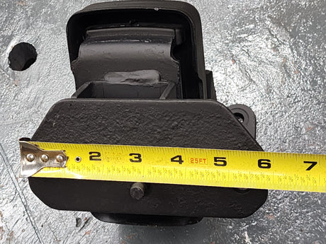 Isuzu NPR Diesel Engine Mount 8-37187-416-0 For Sale