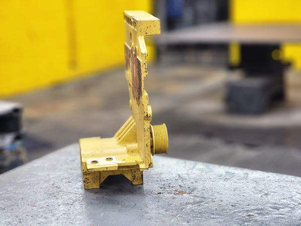 Caterpillar Heavy Equipment Double Angle Bracket Support 217-8661-00 For Sale
