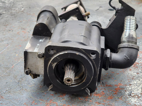 Permco Hydraulic Dump Pump CFA31H W/ Air Shift Cylinder For Sale