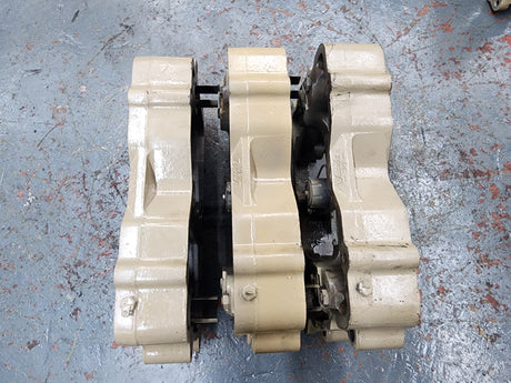 Cummins Big Cam III / IV Engine Brakes 30E W/Bolts For Sale