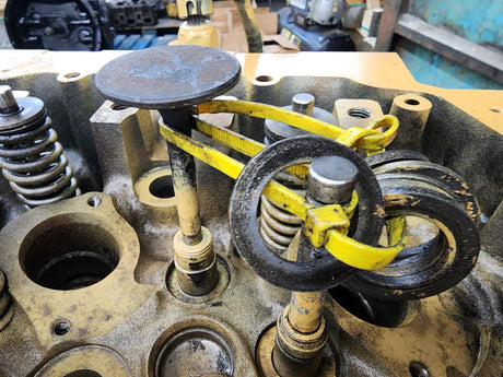 Caterpillar 3126B Cylinder Head, Part# 133-3724, 6 Cylinders