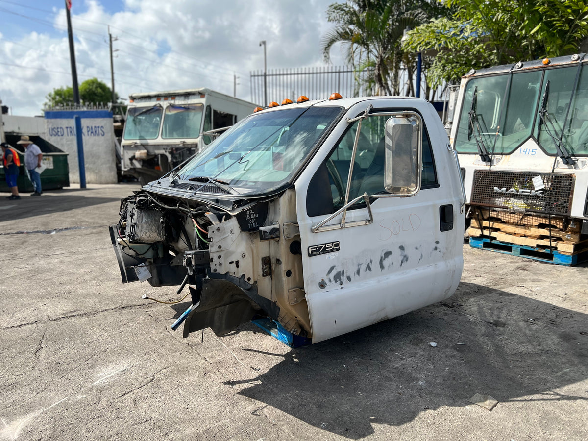 2005 FORD F750 F SERIES SUPER DUTY CAB SHELL FOR SALE