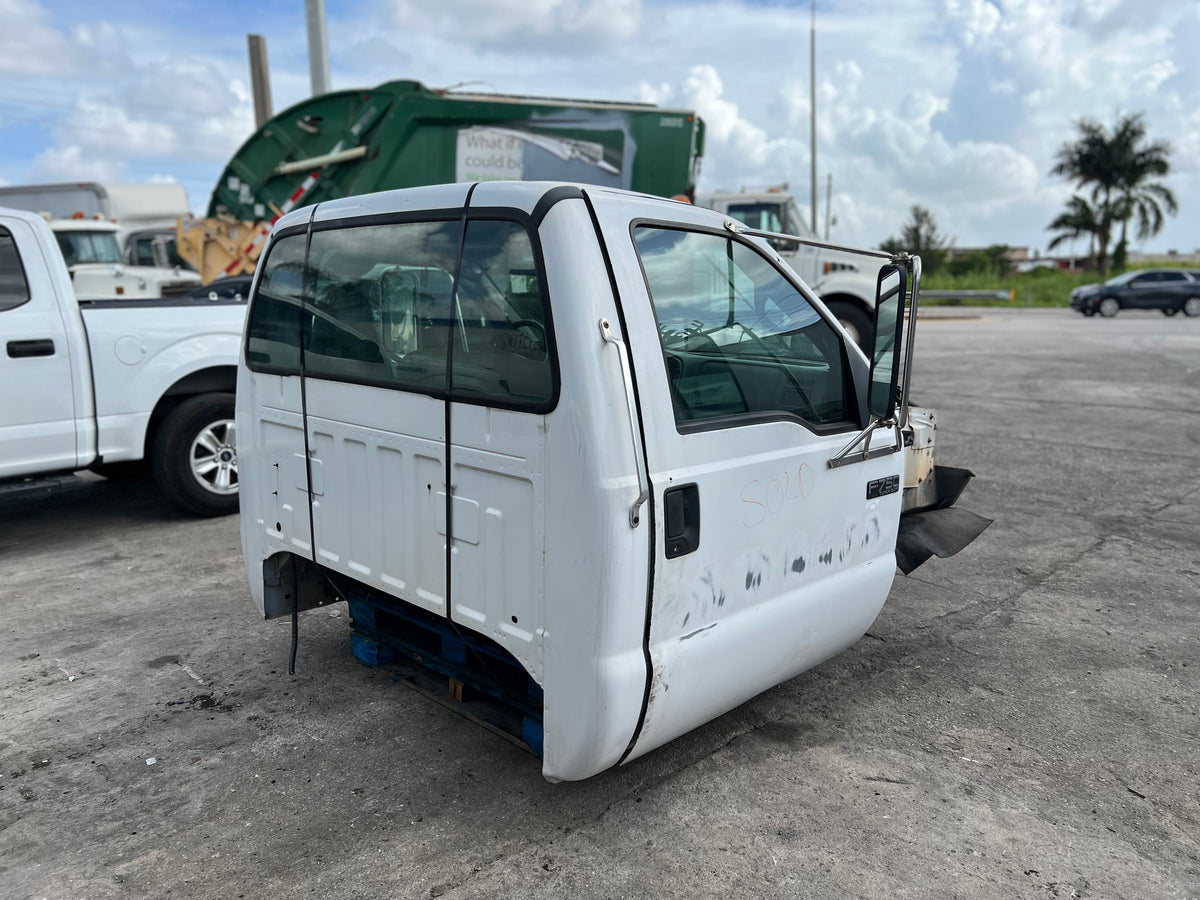 2005 FORD F750 F SERIES SUPER DUTY CAB SHELL FOR SALE