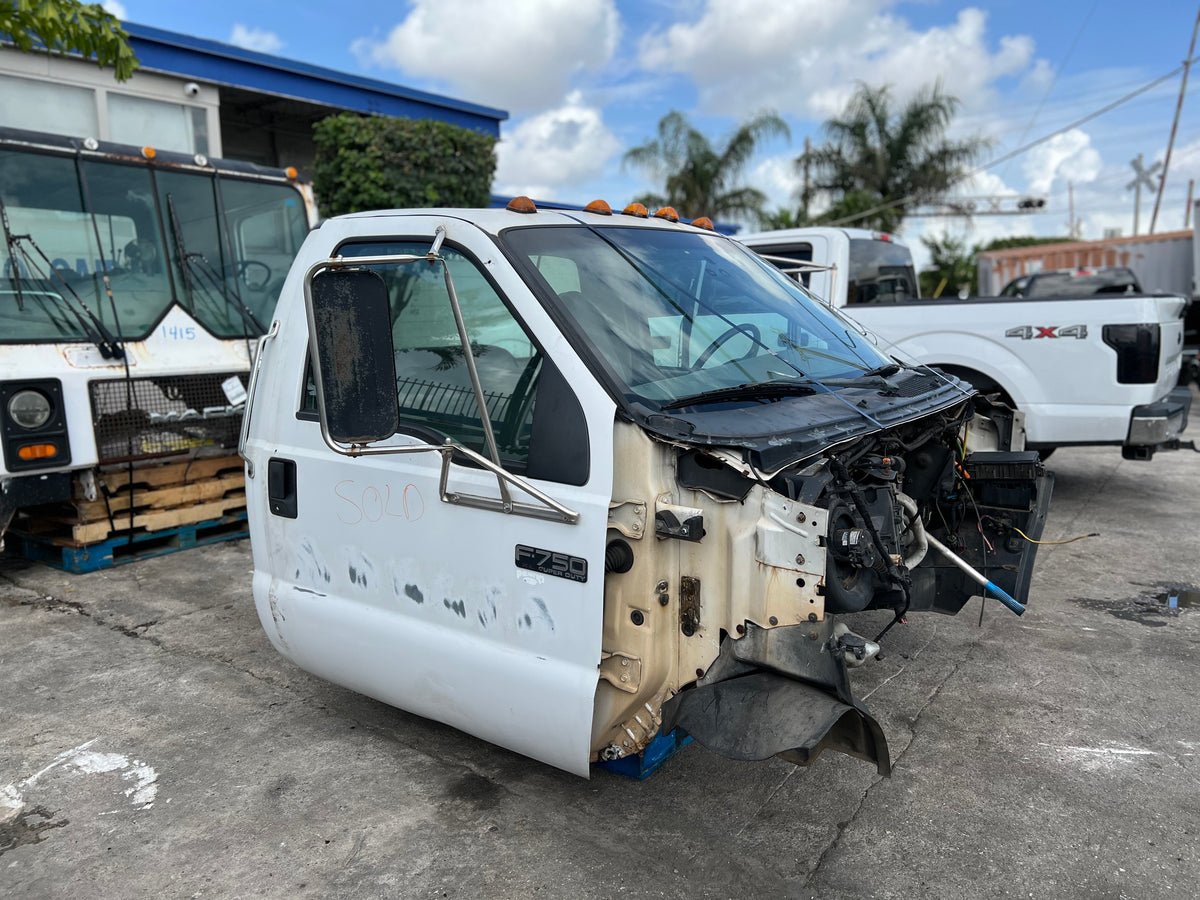 2005 FORD F750 F SERIES SUPER DUTY CAB SHELL FOR SALE