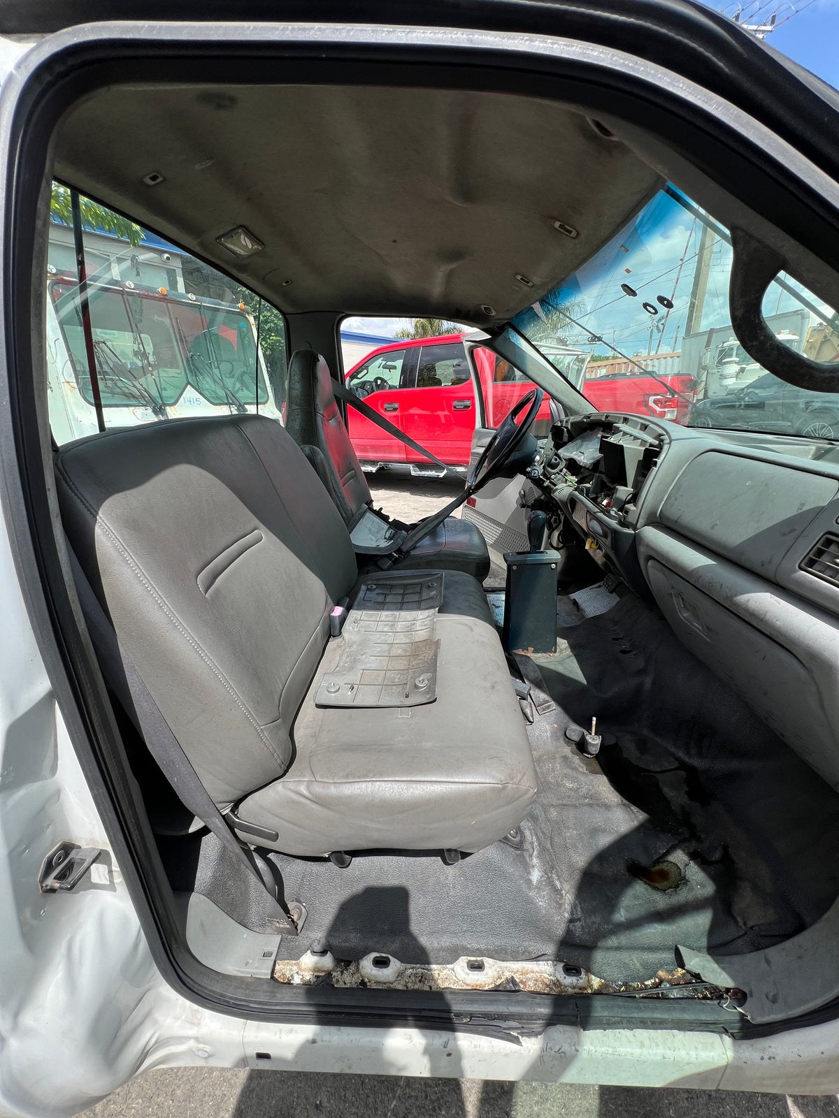 2005 FORD F750 F SERIES SUPER DUTY CAB SHELL FOR SALE