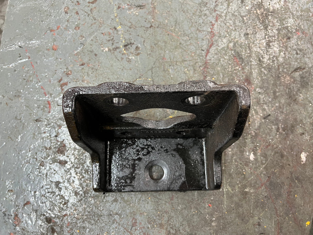 Caterpillar Rear Engine Mount 14264AA For Sale