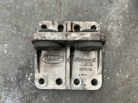 Peterbilt Frame Mount Part # 05-15034M000-E For Sale