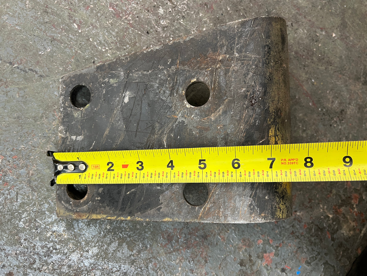 Peterbilt Passenger's Side Rear Engine Support Mount 05-18695R For Sale, 6-Bolt Hole Bracket Design