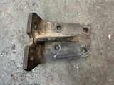 Peterbilt Driver’s Side Rear Engine Support Mount 05-18695L For Sale, 6-Bolt Hole Bracket Design