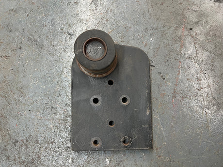 Cummins ISL9 Flywheel Housing Support A1200151-002, RIGHT / PASSENGER'S SIDE