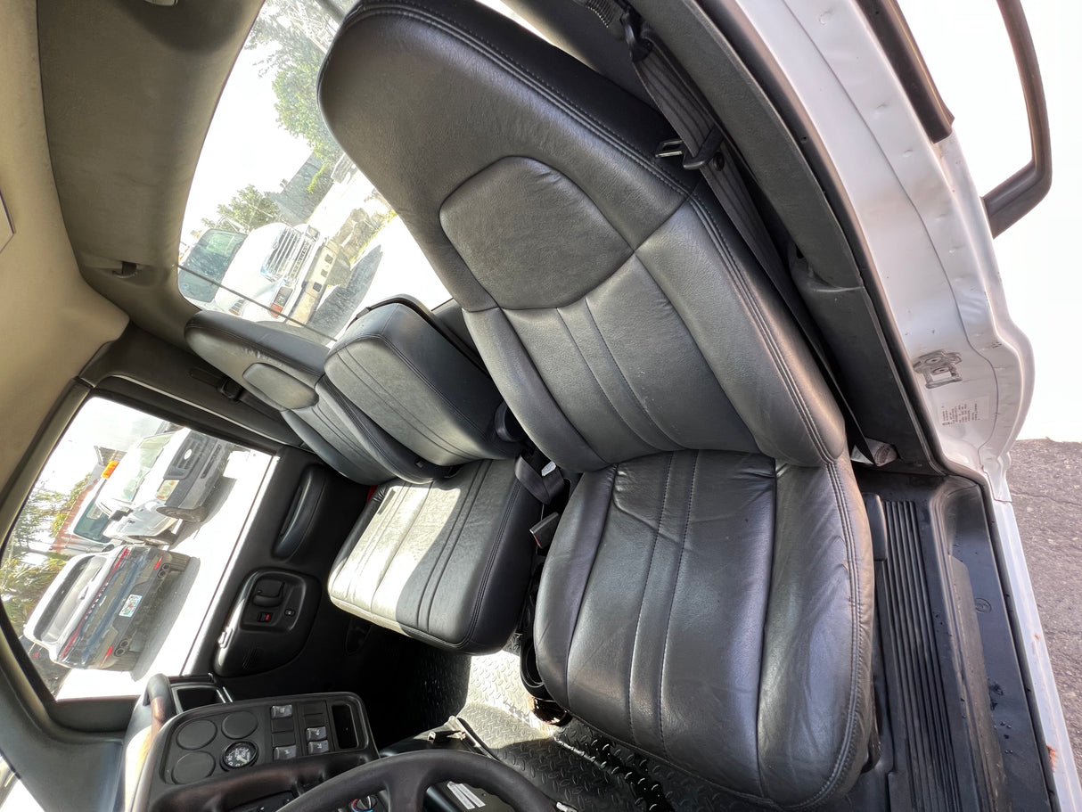 2005 GMC C7500 Conventional Cab