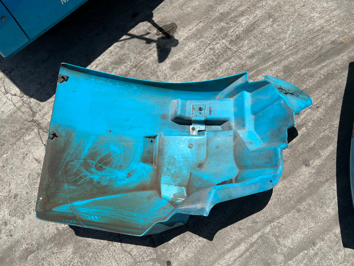 2009 International 4400 SBA CAB SET-BACK-AXLE